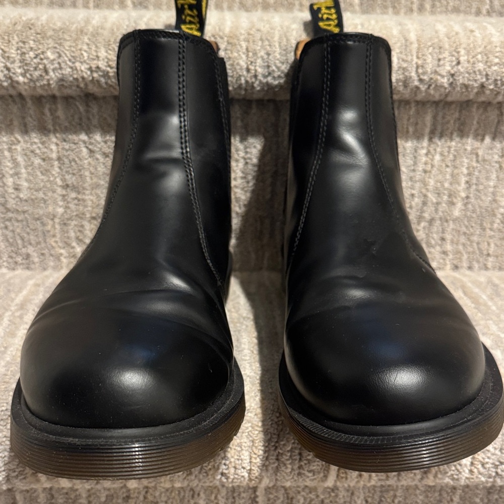 Dr Martens Black Leather Chelsea Boots